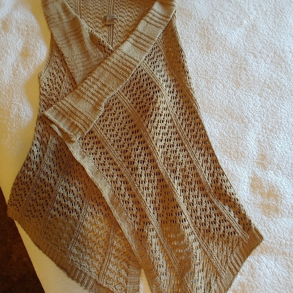 Sweater Vest